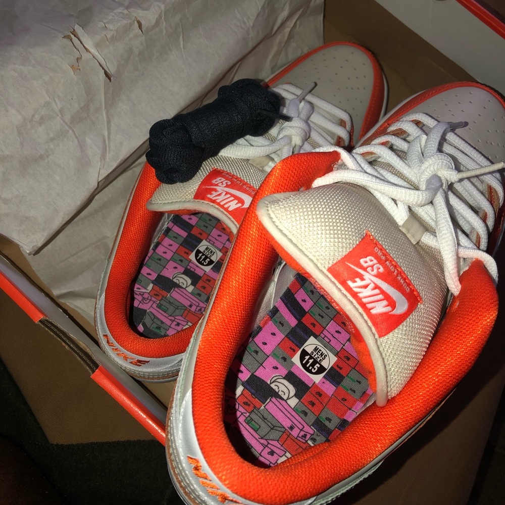 2016 Nike Orange box SB DEADSTOCK NEVER WORN